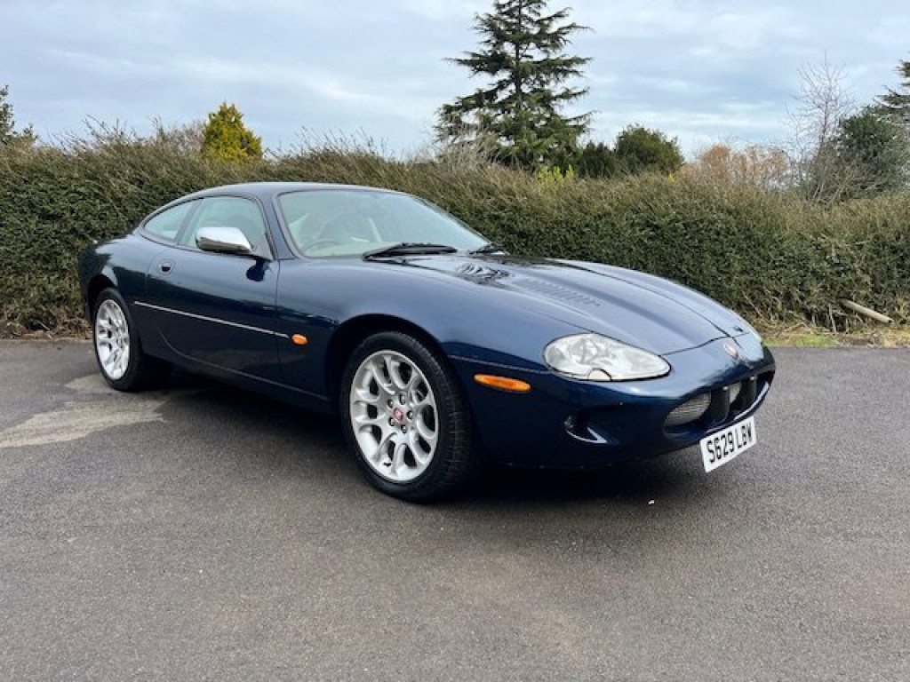 1999 Jaguar XKR