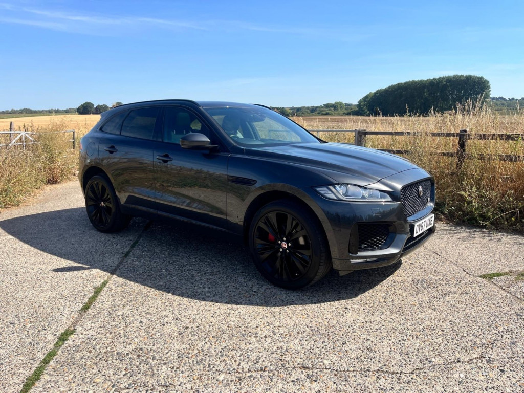 2017 Jaguar F-pace