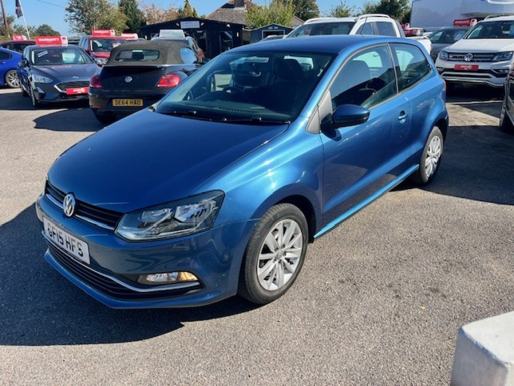 2015 Volkswagen POLO